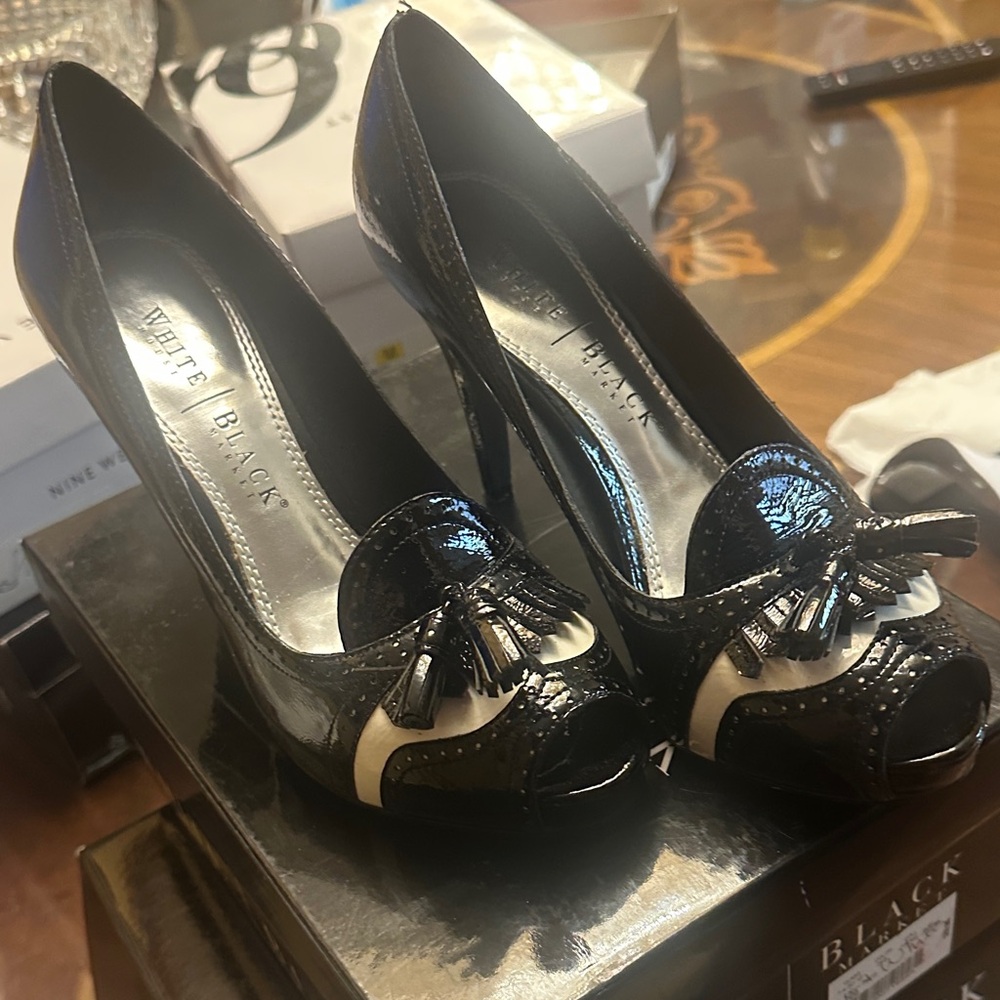 White House Black Market Glossy Black and Cream Heels